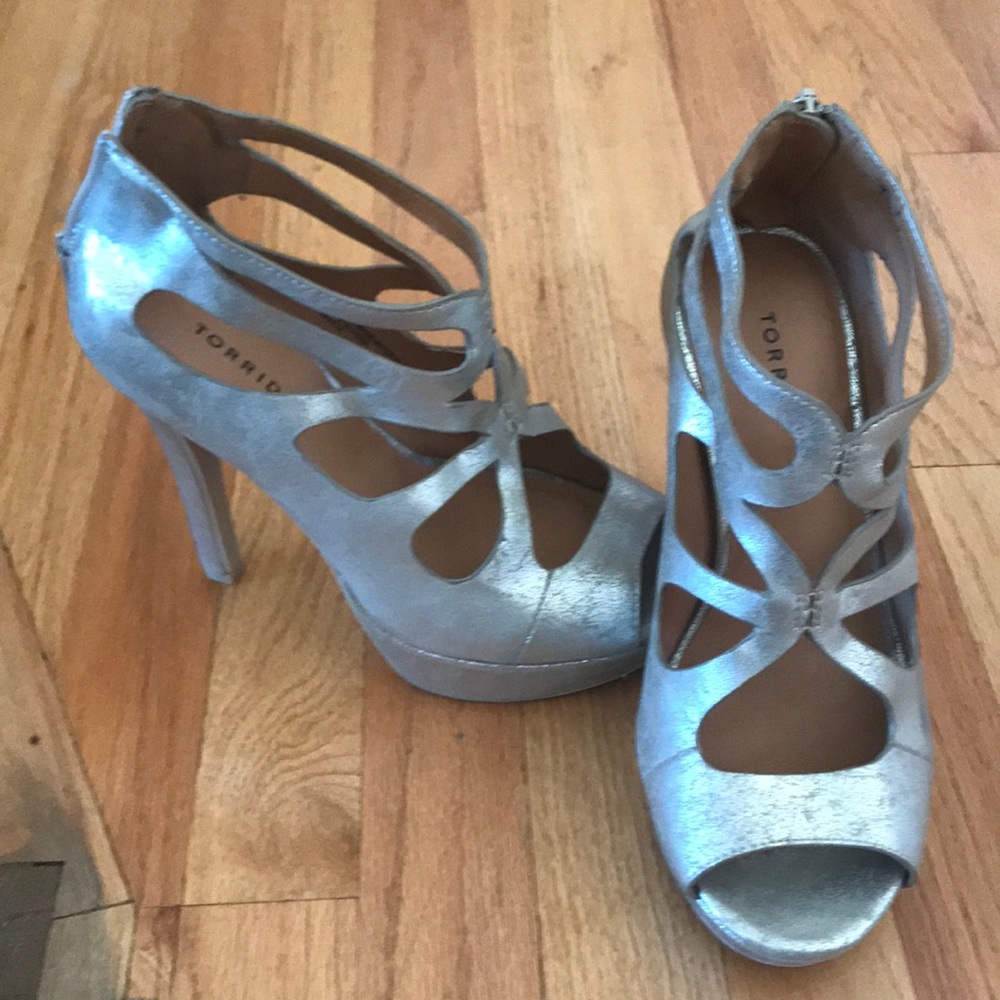 Torrid gold heels